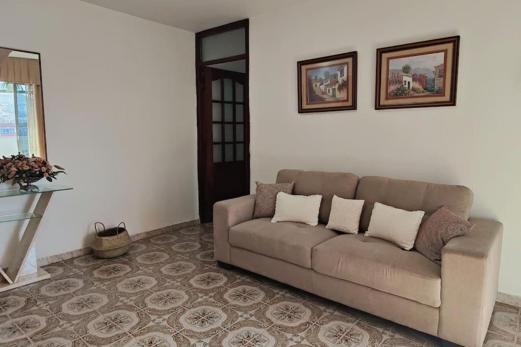 דירות Casa Chito Santa Cruz מראה חיצוני תמונה