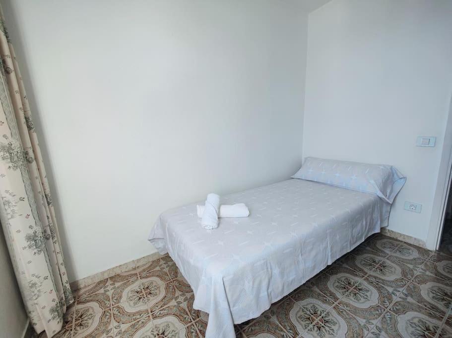 דירות Casa Chito Santa Cruz מראה חיצוני תמונה